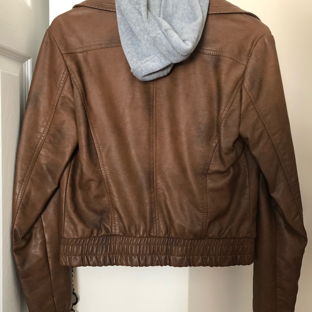 Leather jacket - Picture 2 of 2